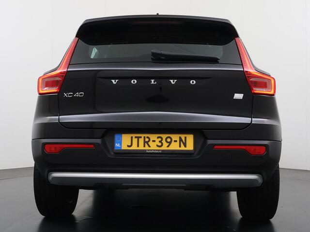 Volvo XC40 1.5 T4 Plug-in hybrid Plus Bright MY2023-Camera/HarmanKardon/Carplay etc.