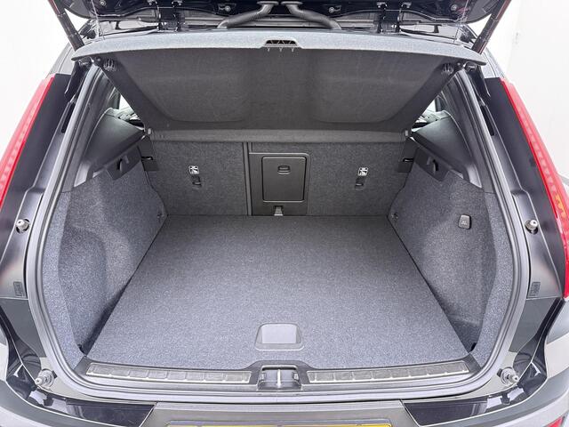 Volvo XC40 1.5 T4 Plug-in hybrid Plus Bright MY2023-Camera/HarmanKardon/Carplay etc.