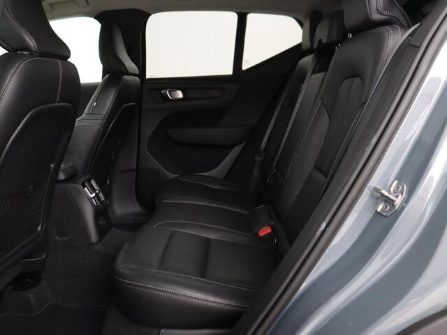 Volvo XC40 1.5 T4 Recharge R Design Expression | Trekhaak | Leder | Stoel & stuurverwarming | Camera | Carplay | Adaptive cruise | Full LED | Navigatie | PHEV | Plug In
