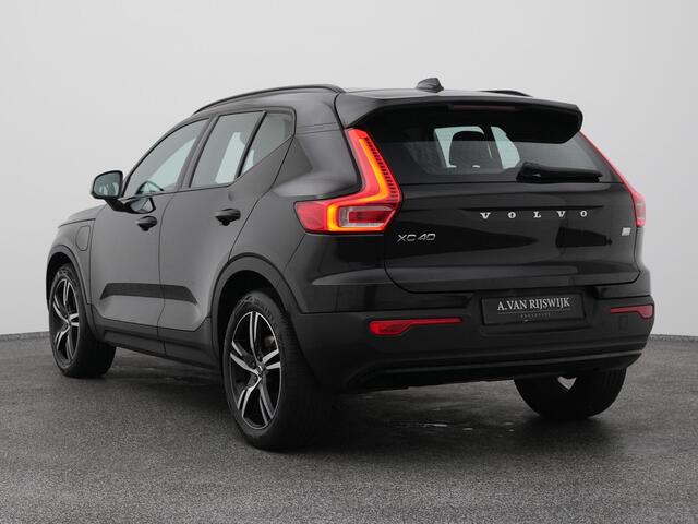 Volvo XC40 1.5 T5 Recharge R-Design | CAMERA | ADAPTIVE | KEYLESS | STOEL- EN STUURVERW.