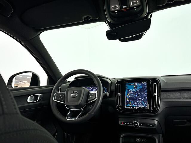Volvo XC40 Recharge Core 70 kWh | Parkeercamera | Stoel- en Stuurverwarming | Trekhaak