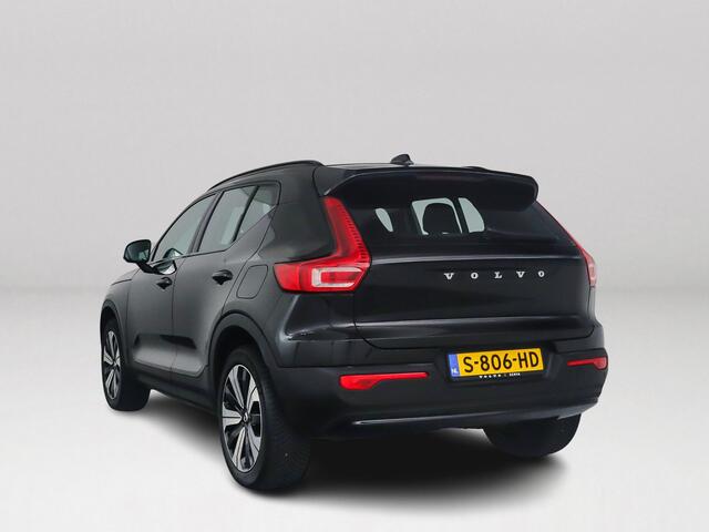 Volvo XC40 Recharge Core 70 kWh | Parkeercamera | Stoel- en Stuurverwarming | Trekhaak