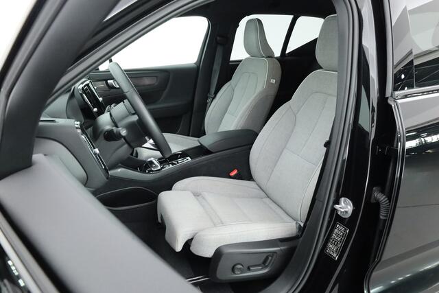 Volvo XC40 1.5 T5 Plug-in hybrid Plus Dark | Adapt. Cruise | Harman Kardon | Stoel- Stuurverw. | 360*+PDC | Keyless | Nav+CarPlay | Elek. Klep V