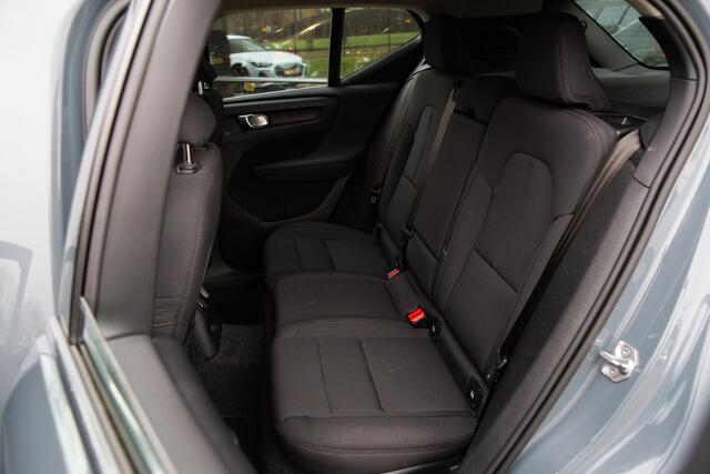 Volvo XC40 1.5 T4 Recharge Inscription Expression , Trekhaak, Stoel/stuurverwarming,