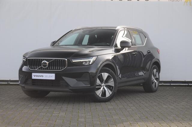 Volvo XC40 T4 211PK Automaat Plug-in hybrid Core Bright / Trekhaak / All seasonbanden / Apple carplay / Parkeersensoren met camera / Stoel - en stuurwielverwarming / Elektrische achterklep / Keyless entry