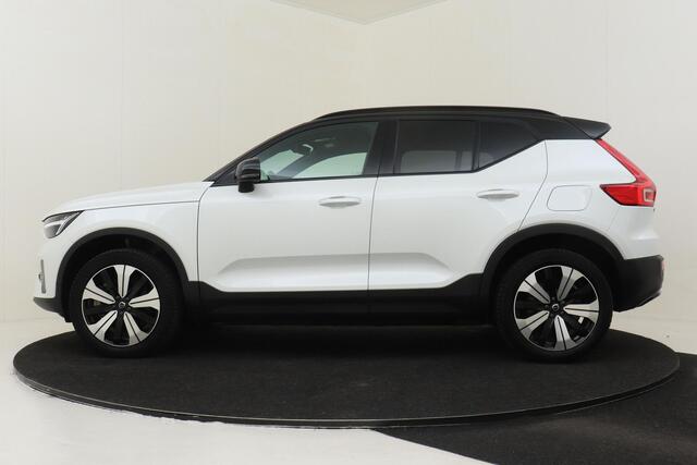 Volvo XC40 RECHARGE CORE 70 kWh -CAMERA|PRIVACY.GLAS|CRUISE|GOOGLE|19"