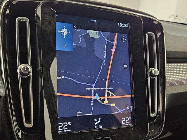 Volvo XC40 1.5 T2 R-Design | Navigatie | Adaptieve Cruise Control | Trekhaak | Dodehoedetectie | LED | Climate Control | Keyless | Park Assist | Zitverlenging