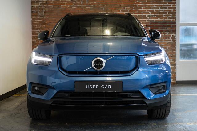 Volvo XC40 Recharge P8 AWD R-Design | 93% SOH | Stoelverwarming | Adaptive Cruise Control | BLIS | Parkeersensoren voor + achter | Parkeercamera | Warmtepomp | Google infotainment | AppleCarplay/AndroidAuto