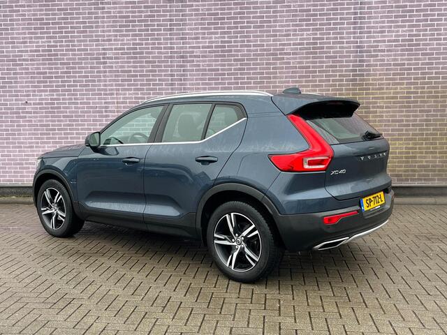 Volvo XC40 1.5 T3 Inscription | Navigatie | Apple Carplay | Android Auto | Trekhaak wegklapbaar | Achteruitrijcamera | Parkeersensoren | Lederen bekleding