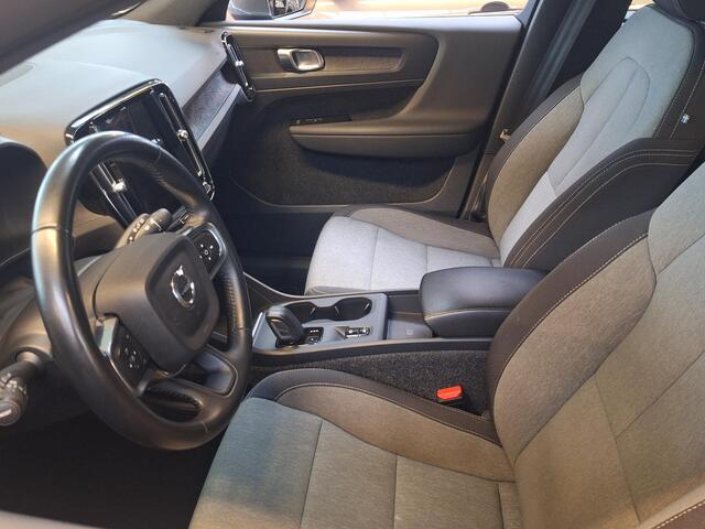 Volvo XC40 1.5 T4 Recharge R-Design Expression | Adaptive CC | Climate | Blindspot | Navi | Camera |