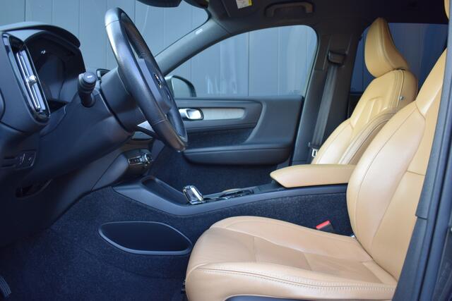 Volvo XC40 2.0 T4 190pk Automaat Inscription LED | Bruin Leder | Harman/Kardon | Full Map Navi | Camera | Dealer Onderhouden!!