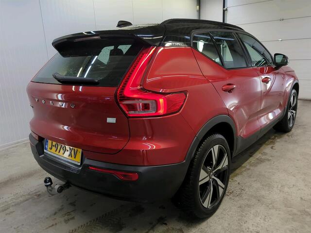 Volvo XC40 RECHARGE P8 AWD R-DESIGN WARMTEPOMP/TREKHAAK/FABRIEKSGARANTIE
