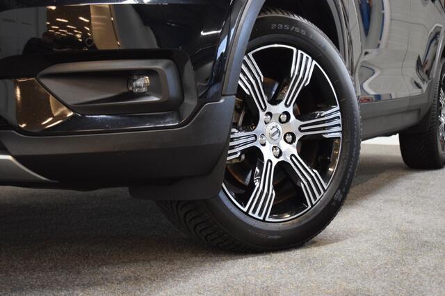 Volvo XC40 2.0 B3 163pk AUT7 Inscription Pano dak/ 360 Camera/ Stoel, Ruit & Stuurverw./ Harman Kardon