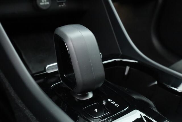 Volvo XC40 1.5 T5 Plug-in hybrid Ultimate Dark | Pano | Adapt. Cruise | 360cam | Stoel- Stuurverw. | Elek. Stoelen | H&K Audio