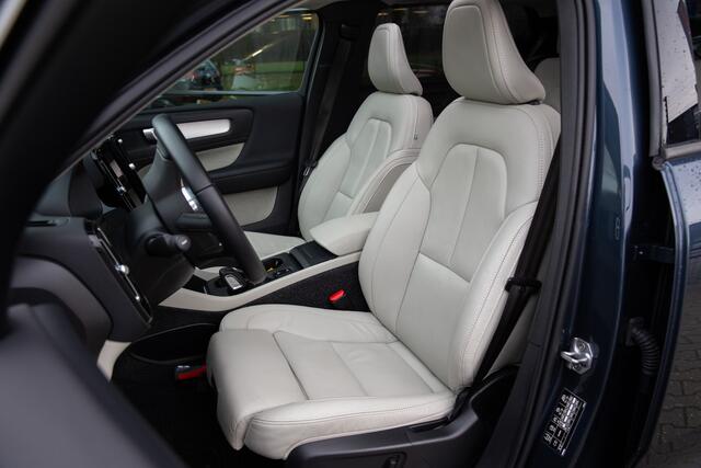 Volvo XC40 1.5 T2 R-Design , Panoramadak, Adap. cruise, Stoel/stuurverwarming,