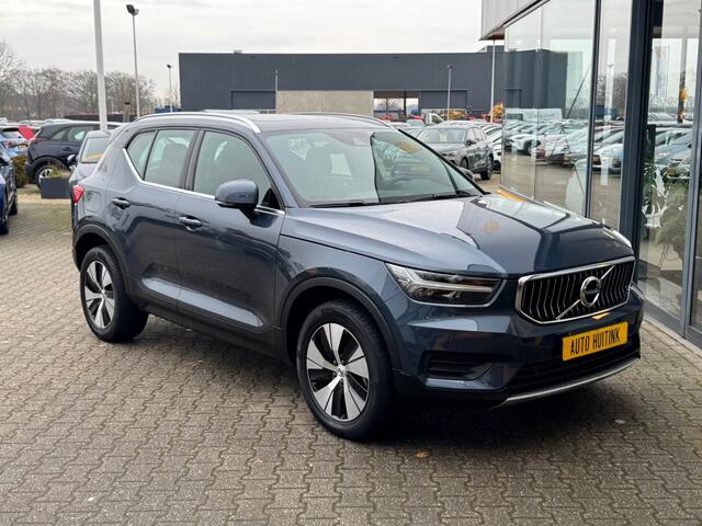 Volvo XC40 1.5 T4 Recharge Inscription- Navi - panoramadak