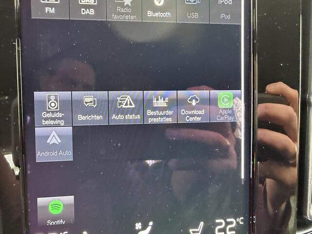 Volvo XC40 1.5 T4 Recharge Plus Dark Harman/kardon Achteruitrijcamera