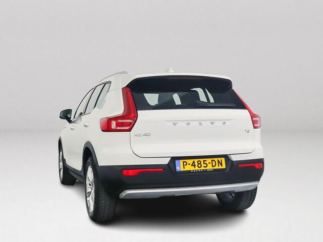 Volvo XC40 T2 Momentum | Parkeercamera | Cruise control | Navigatie