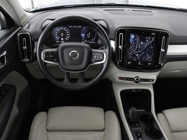 Volvo XC40 1.5 T4 Recharge Inscription Expression | Leder | Trekhaak | Adaptive cruise | Side Assist | Carplay | Navigatie | Full LED | Parkeerverwarming | Climate control | Parkeerhulp | PHEV | Plug In