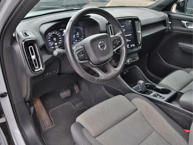 Volvo XC40 1.5 T5 Recharge R-Design Expression Stoel en Stuurverwarming | Aplle CarPlay & Android Auto