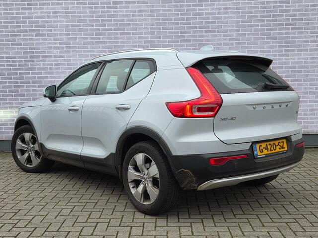 Volvo XC40 1.5 T3 Momentum Pro | Navigatie | Trekhaak | Cruise Control Adaptief | BLIS | Achteruitrijcamera | Parkeersensoren
