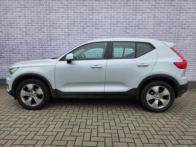 Volvo XC40 1.5 T3 Momentum Pro | Navigatie | Trekhaak | Cruise Control Adaptief | BLIS | Achteruitrijcamera | Parkeersensoren