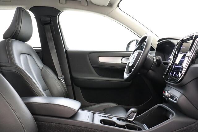 Volvo XC40 T2 AUT. BUSINESS PRO -PANO.DAK|LEDER|ADAP.CRUISE|CAMERA|STANDKACHEL|TREKHAAK|19"