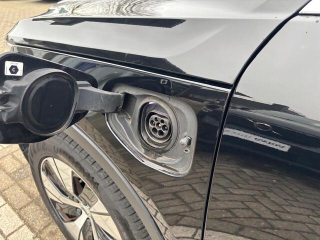 Volvo XC40 T4 Recharge Inscription Expression | Parkeercamera |