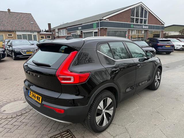 Volvo XC40 T5 Recharge Business Pro | Navigatie | Adaptieve Cruise Control | LED Koplampen | DAB | Trekhaak | Dodehoekdetectie | Park Assist | Camera | Volvo On Call | 18" LM