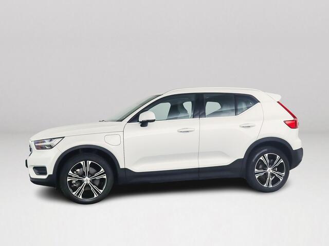 Volvo XC40 T4 Recharge Inscription | Parkeercamera | Stoel- en Stuurverwarming | Elektrisch verstelbare bestuurderstoel