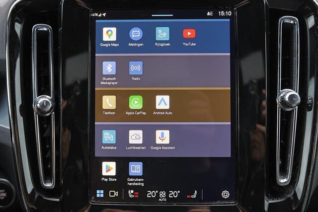 Volvo XC40 B3 Plus Black Edition - IntelliSafe Assist & Surround - 360º Camera - Harman/Kardon audio - Verwarmde voorstoelen & stuur - Parkeersensoren voor & achter - Elektr. bedienb. voorstoelen met geheugen links - Draadloze tel. lader - Extra getint glas - 20' LM