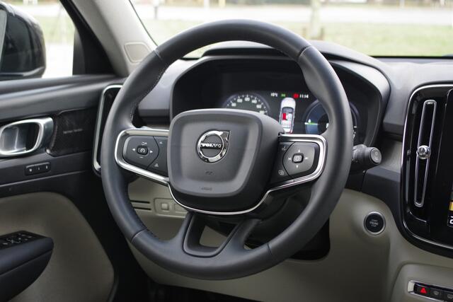 Volvo XC40 1.5 T4 211 PK Recharge Inscription PHEV, Leder, Winterpakket, H/K Sound, Camera