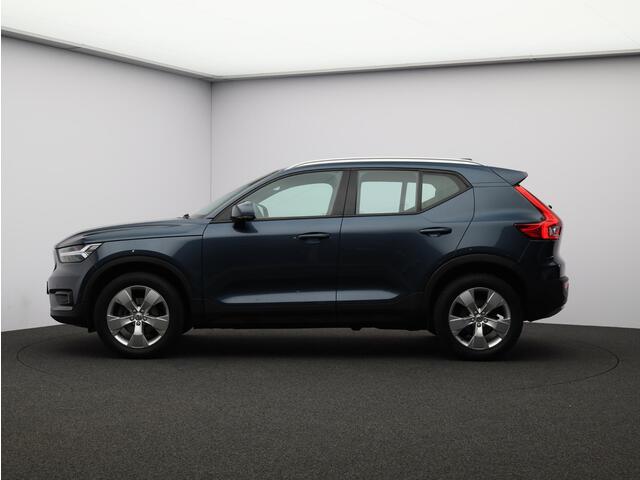 Volvo XC40 T2 Business Pro / Trekhaak / Adaptieve Cruise Control / Achteruitrijcamera / Elektr. bedienbare achterklep / BLIS