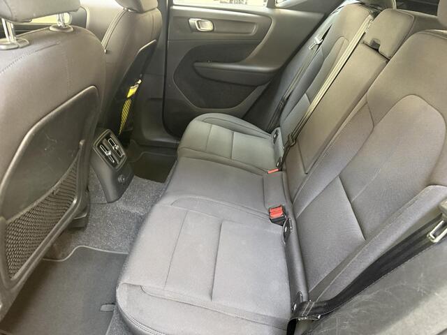 Volvo XC40 1.5 T4 Recharge Inscription Expression cruise control adaptief/carplay/trekhaak