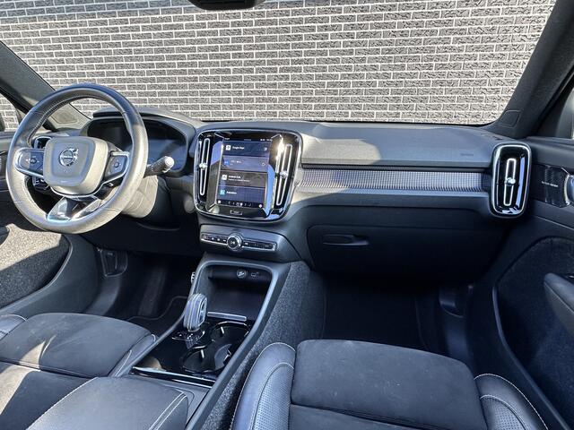 Volvo XC40 Recharge P8 AWD R-Design | Panoramadak | 360 Camera | Navigatie