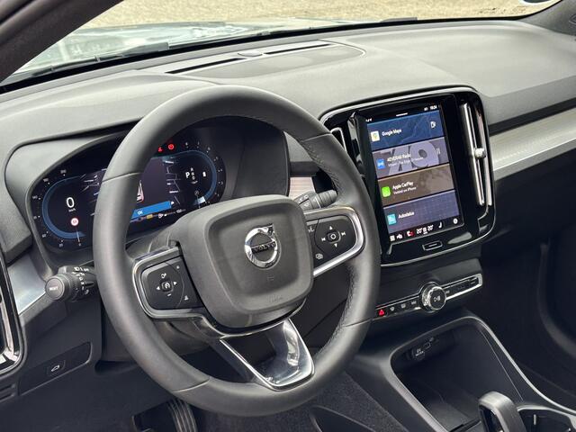 Volvo XC40 2.0 B3 Core / Stoel & Stuurverwarming / Trekhaak Elektrisch Wegklapbaar / Google Maps Navi /