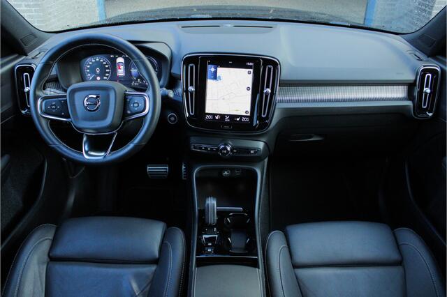 Volvo XC40 1.5 T4 Recharge R-Design |trekhaak|leder|dealer onderhouden|dodehoek detector|