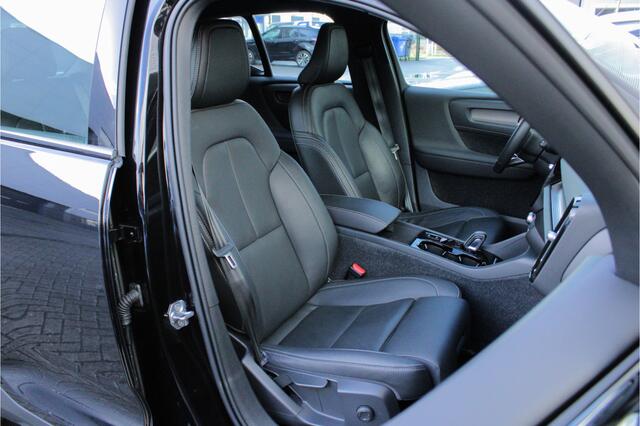 Volvo XC40 1.5 T4 Recharge R-Design |trekhaak|leder|dealer onderhouden|dodehoek detector|