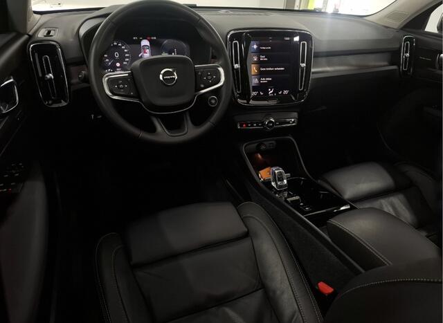 Volvo XC40 1.5 T5 Recharge Inscription Trekhaak / Panoramadak / Navigatie