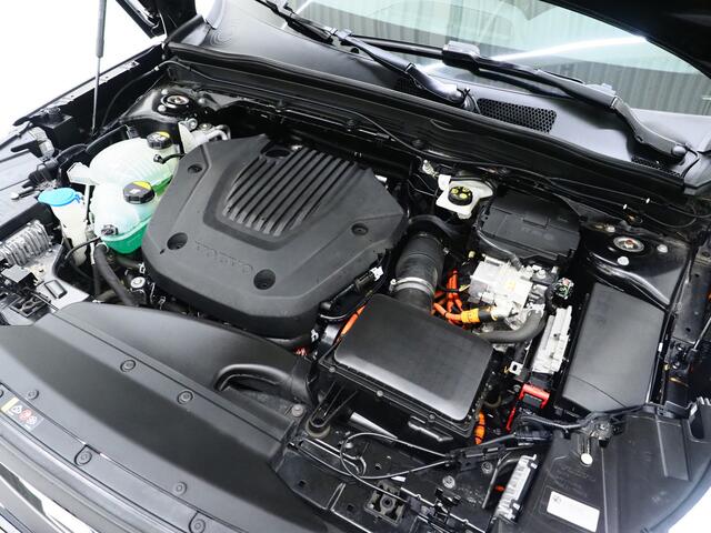 Volvo XC40 1.5 T5 Recharge R-Design Full Black | Camera | Keyless | Virtual | DAB | Climate | Zwarte Hemel | Carplay