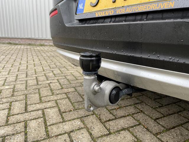 Volvo XC40 B4 Momentum