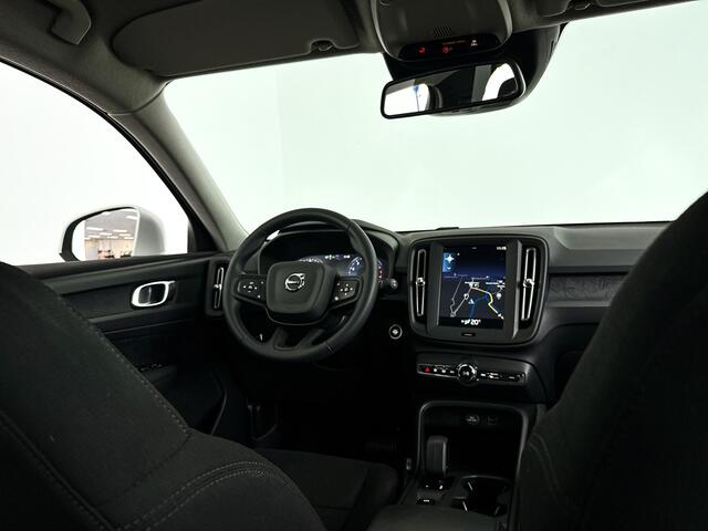Volvo XC40 T2 Momentum Core | Park Assist | Cruise Control | Navigatie