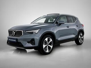 volvo-xc40-b3-ultimate--pano--led