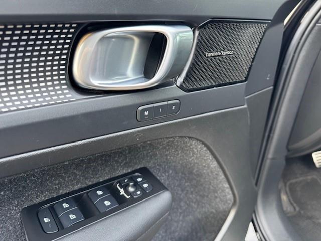 Volvo XC40 Recharge P8 AWD R-Design SOH 92.1% Trekhaak/Pano/leer/Led/Acarplay/Harman Kardon/Fabrieksgarantie