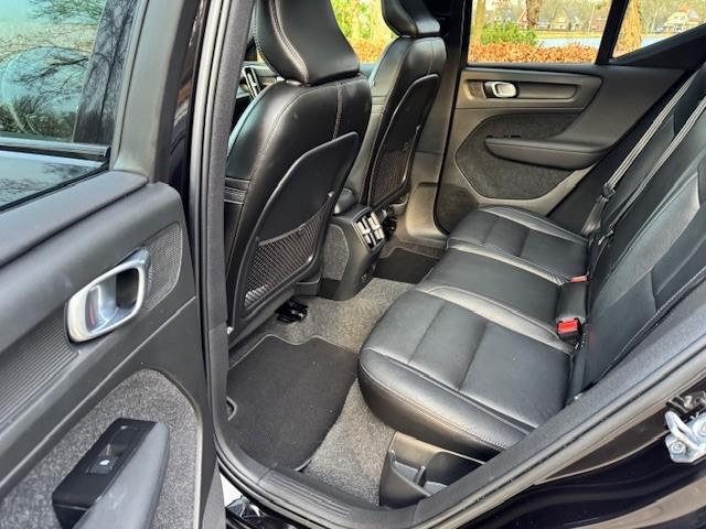 Volvo XC40 Recharge P8 AWD R-Design SOH 92.1% Trekhaak/Pano/leer/Led/Acarplay/Harman Kardon/Fabrieksgarantie