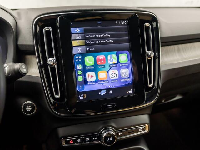 Volvo XC40 1.5 T5 Twin Engine Inscription 211Pk Automaat (APPLE CARPLAY, BRUIN LEDER, MEMORY SEATS, STUUR/STOELVERWARMING, ZWART HEMEL, CAMERA, TREKHAAK, KEYLESS, ELEK ACHTERKLEP, NIEUWSTAAT)