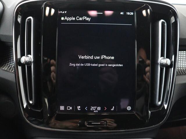 Volvo XC40 Recharge Core | SOH 95% | Stoel & stuurverwarming | Trekhaak | Camera | Carplay | Navigatie | Parkeerhulp | Full LED