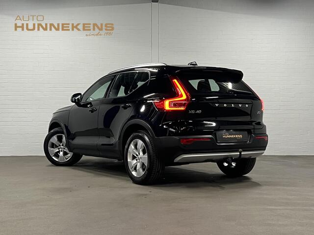 Volvo XC40 1.5 T3 Momentum Trekhaak | Cruise-/climate control | Achteruitrij camera | Carplay | Stoelverwarming