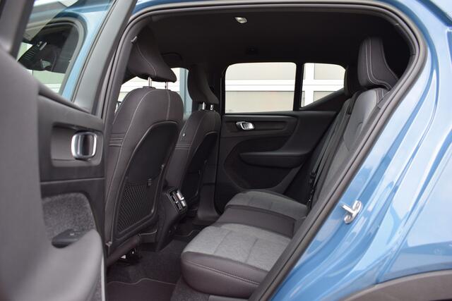 Volvo XC40 2.0 B3 Core Camera | ACC | 4 cilinder! apple carplay | android auto