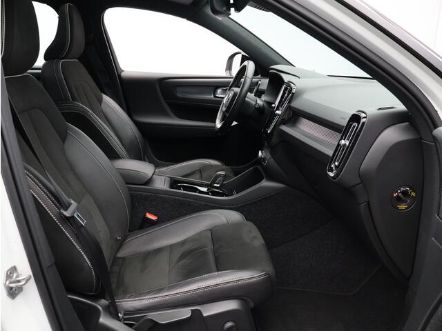 Volvo XC40 Recharge P8 AWD R-Design / Panoramadak / 360 Camera / Harman Kardon / 20" Wielen / Nubuck Bekleding / Stoel+Stuurverwarming / Adaptive Cruise / BLIS /